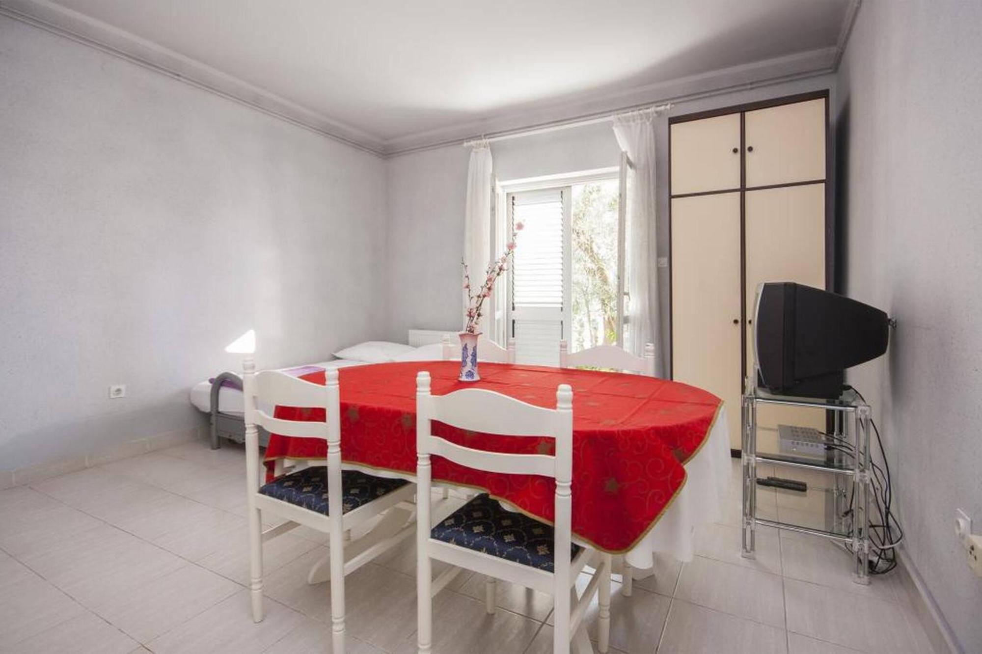 Apartments Zdenka Brodarica  Ngoại thất bức ảnh