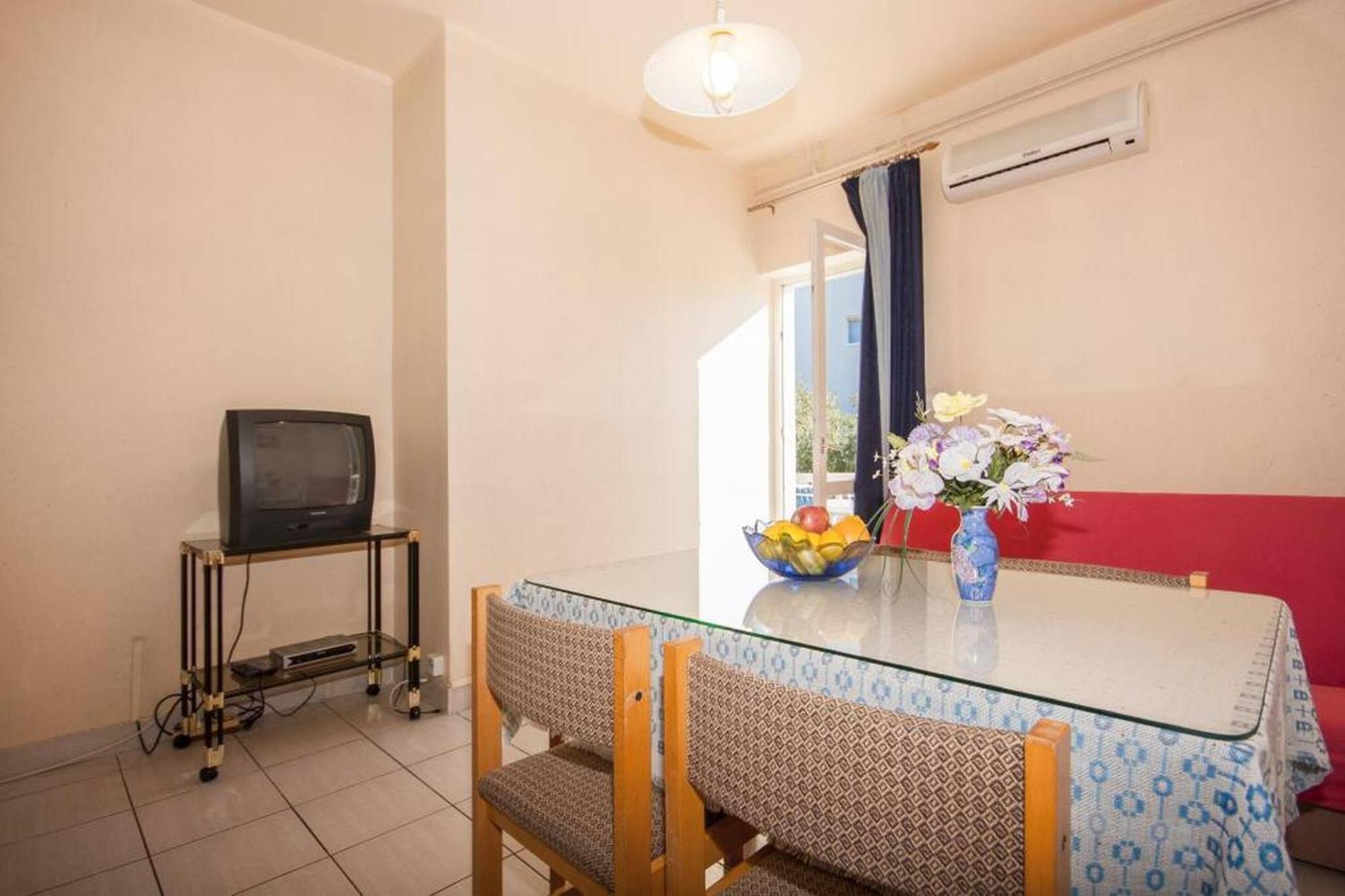 Apartments Zdenka Brodarica  Ngoại thất bức ảnh